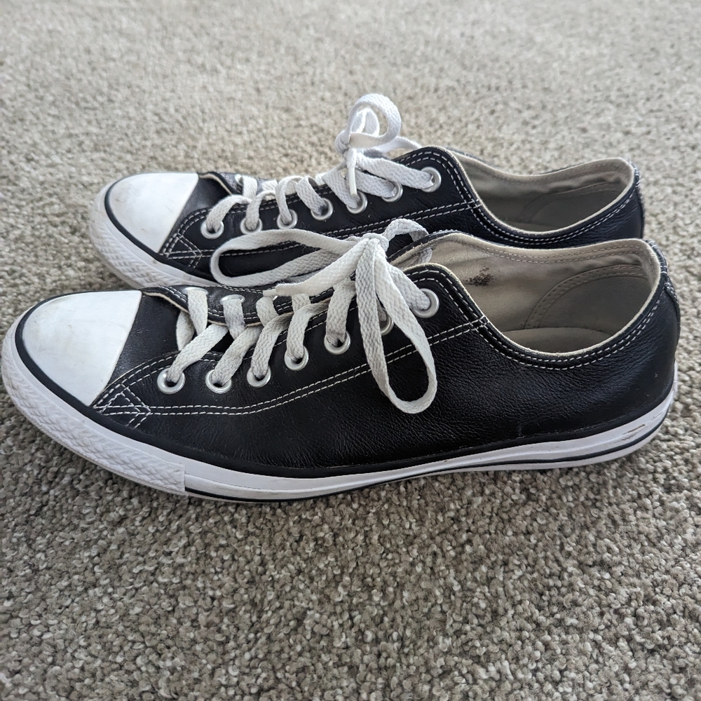 Converse All Star Low Black Leather & White Size 9